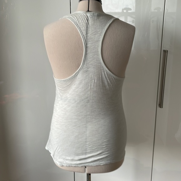 CLUB MONACO T-Shirt Sleeveless Color-Light Gray w/ metal detail Size-Large NWOT - Picture 3 of 8